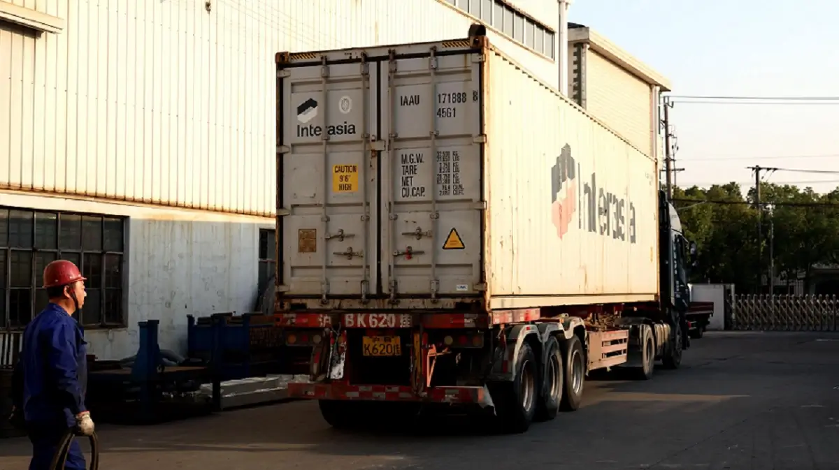 CLIRIK Delivers Higher-Spec HGM125L Mills to India for the Paint Industry.webp